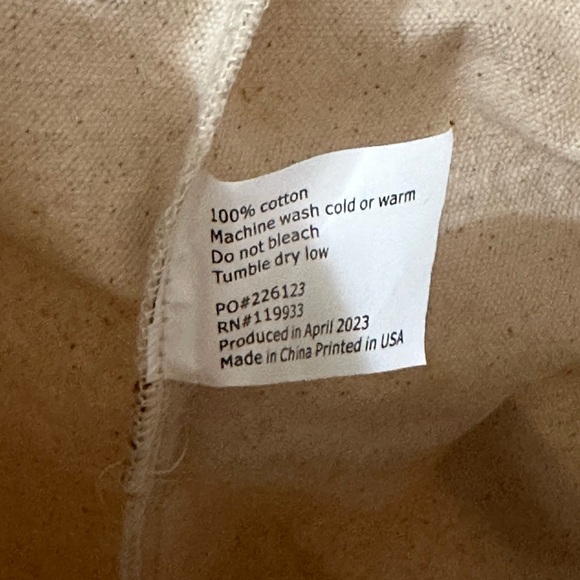 Khaki canvas lunch tote with beach print - Picture 10 of 10